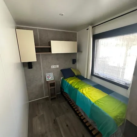 Camping La Reserve - Emplacement 391 - Mobile Neuf Bora Bora Proche Du